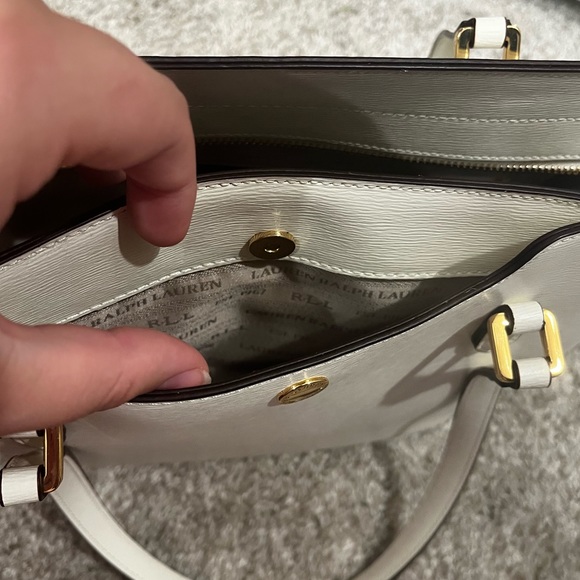 Lauren Ralph Lauren purse - Picture 3 of 8